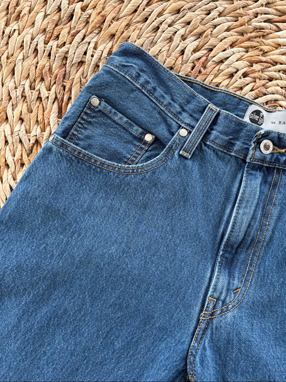 Levi’s Silver Tab ‘94 Baggy Cotton Jean - Picture 10 of 16